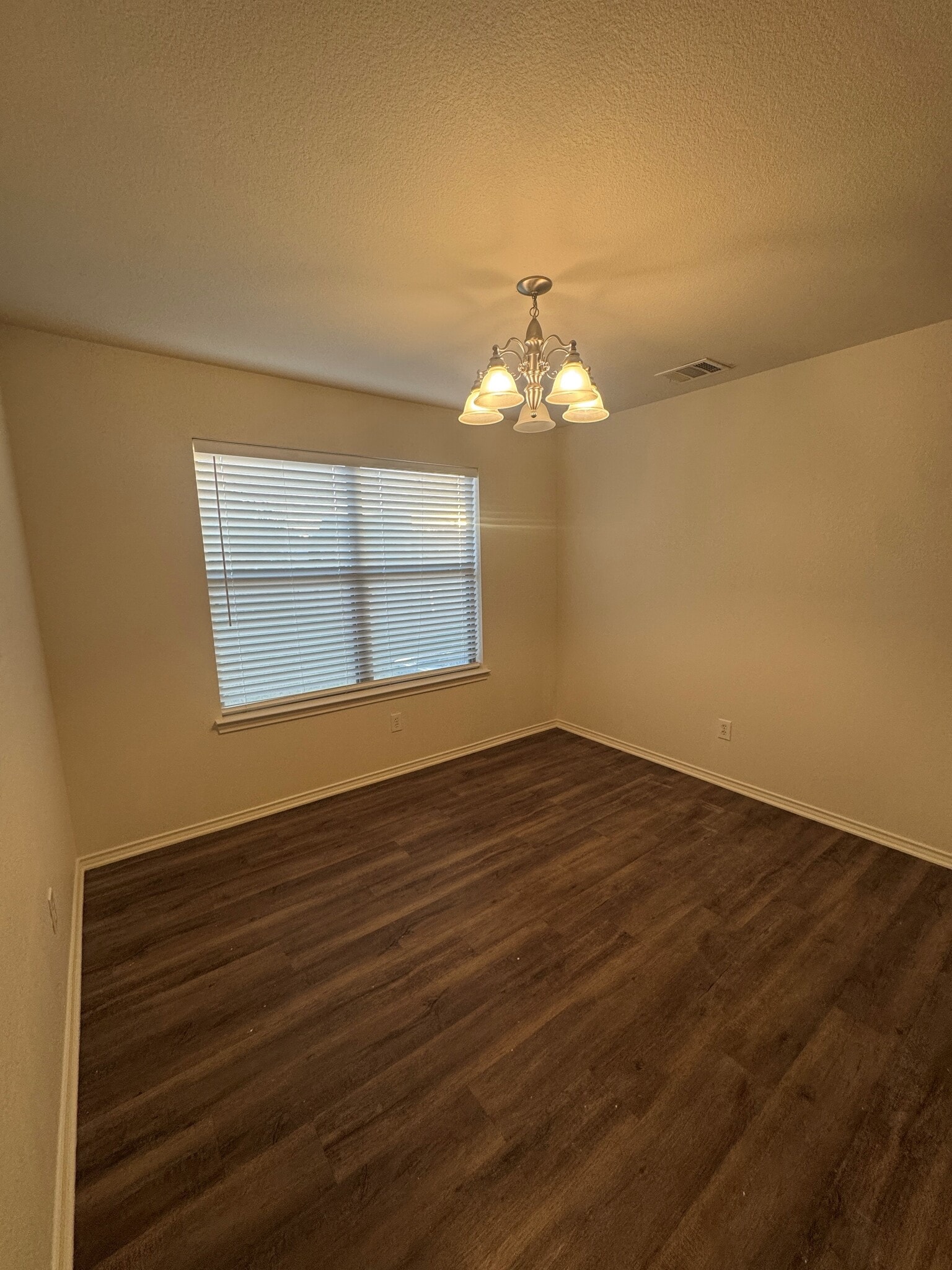 Building Photo - 8411 Sunset Canyon Dr