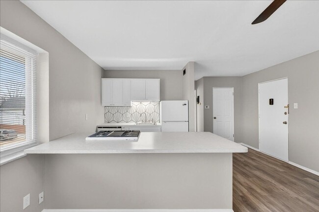 Building Photo - G-Unit