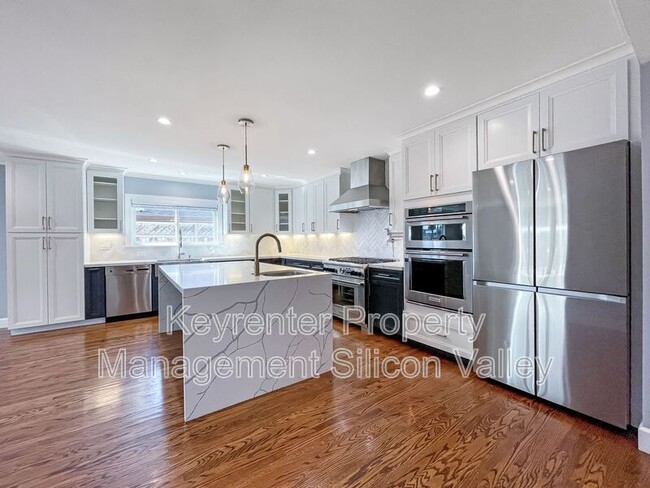 Building Photo - 1214 Park Heights Dr