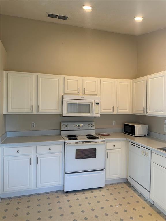 Building Photo - 152 Seneca Point Trail