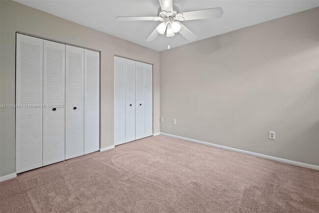 Building Photo - 6654 NW 173rd Ln