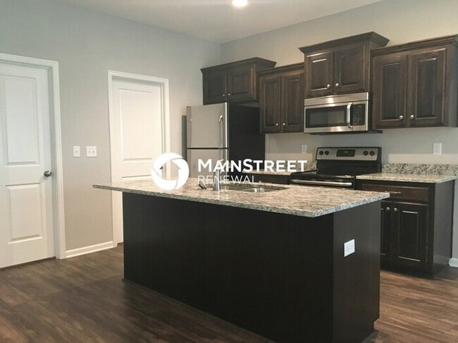 Building Photo - 4 Bedroom Pet-Friendly Home in Grain Valle...