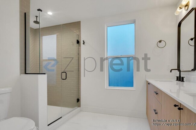 Building Photo - 2623 44th Ave SW