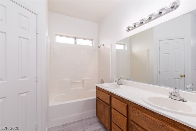 Building Photo - 3616 Dove Ln