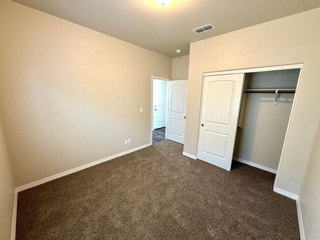 Building Photo - New Construction 3 Bed / 2 Bath Home with ...