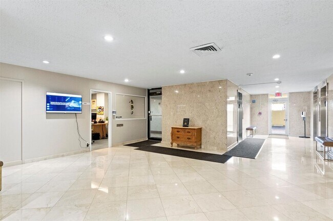 Building Photo - 111 N Pompano Beach Blvd
