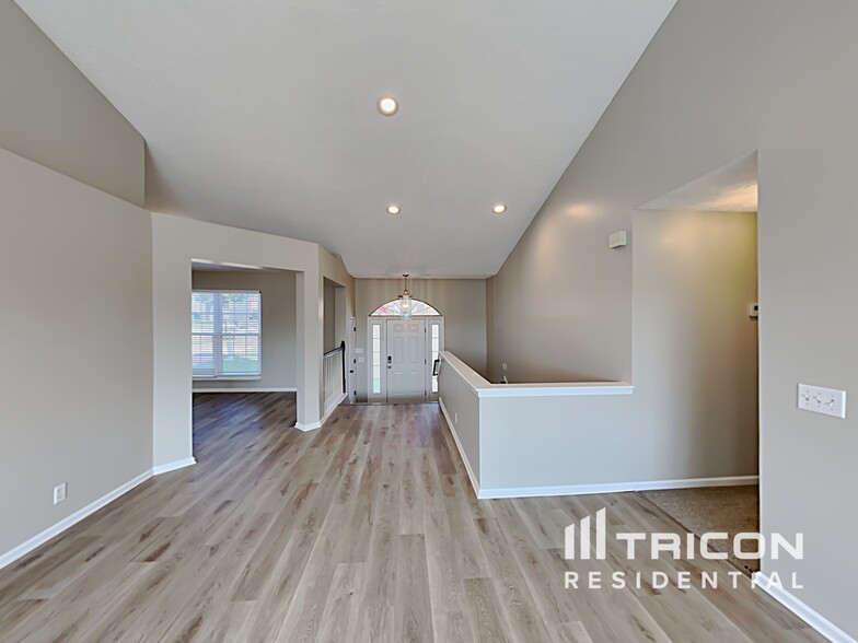 Building Photo - 122 Braxton Park Ln