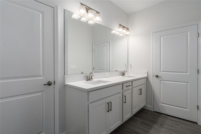 Building Photo - 11923 Lilac Pearl Ln