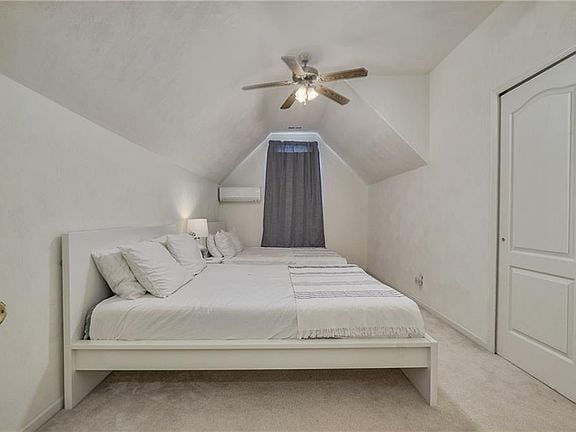 Building Photo - 2923 Drum Point Crescent