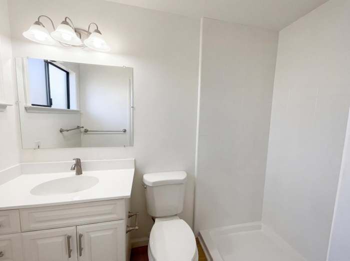 Building Photo - 5316 Marmith Ave