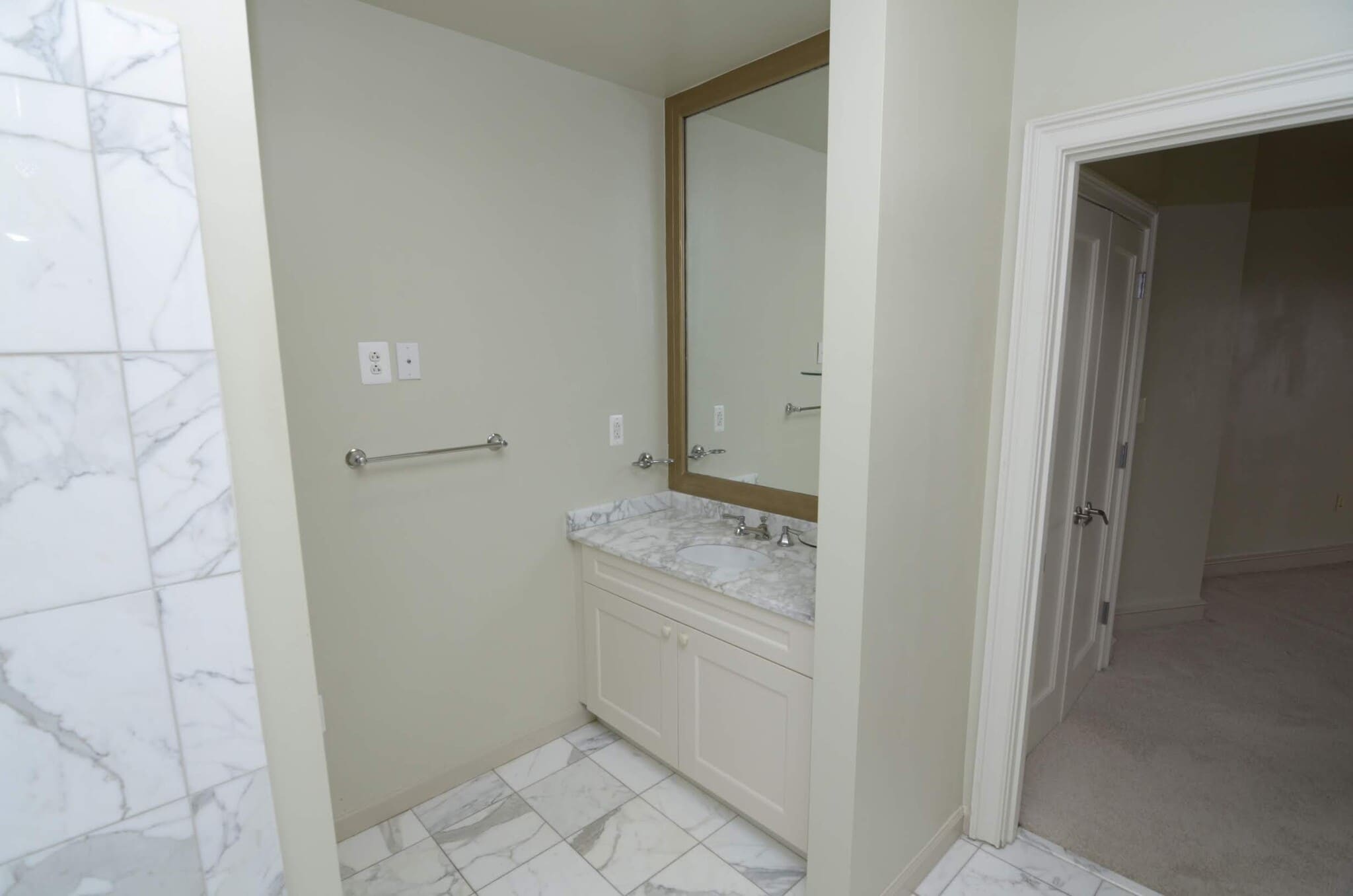 Building Photo - 201 N 8th St