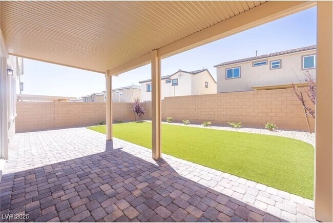 Building Photo - 10407 Sadie Blake Ave