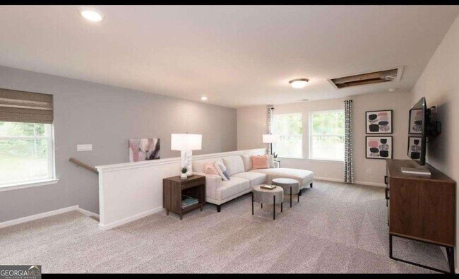 Building Photo - 292 Wells Cir