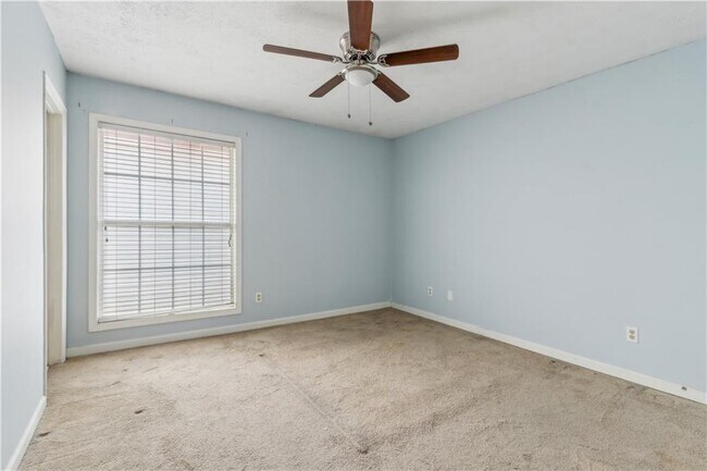 Building Photo - 3155 7 Pines Ct NW