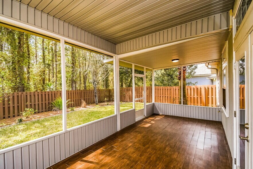 Building Photo - 425 Queen Anne Ct
