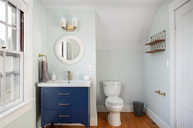 Building Photo - 169 Ruggles Ave