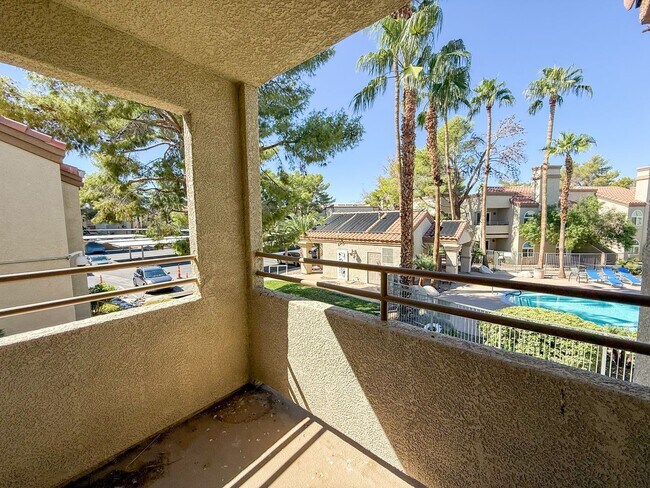 Building Photo - Bright & Furnished 2-Bedroom, 2-Bath Condo with Poolside Views