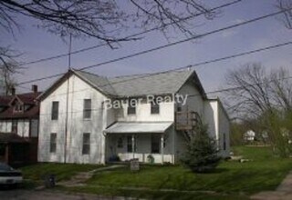 Building Photo - tb200r