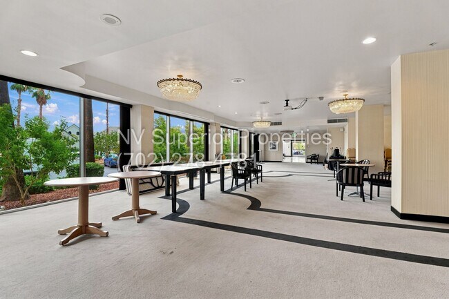 Building Photo - 3111 Bel Air Dr