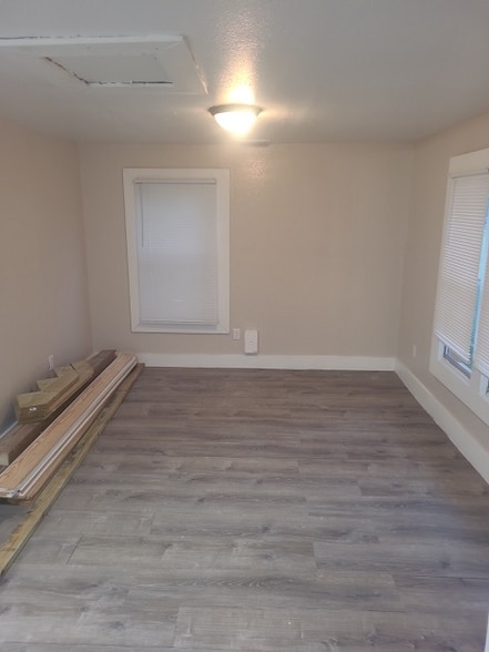 Building Photo - 816 Waldron St