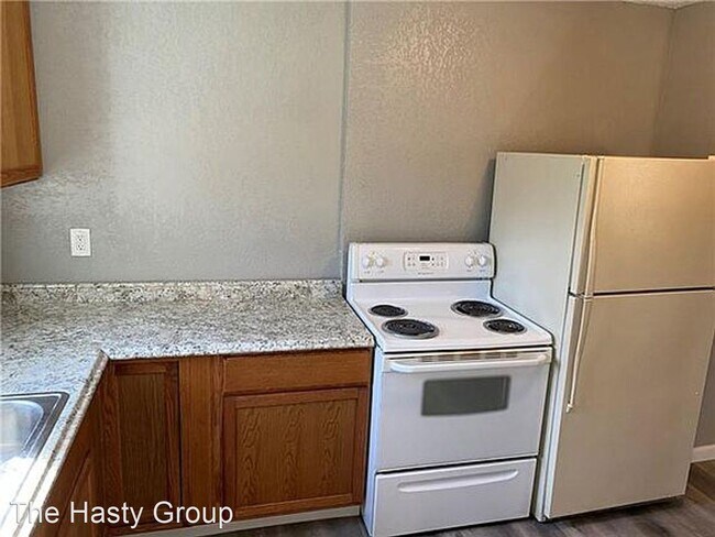 Building Photo - 3 br, 1 bath House - 3310 Agnes Ave