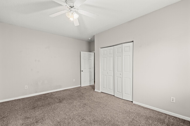 Building Photo - 3821 Marigold Dr