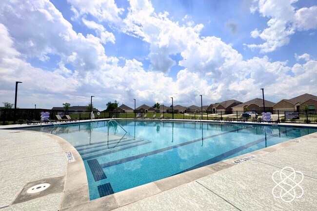 Building Photo - 730 Pawpaw Dr