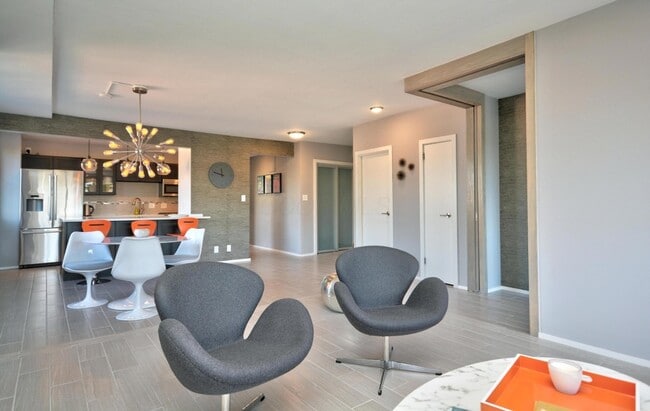 Building Photo - 1620 E Broad St