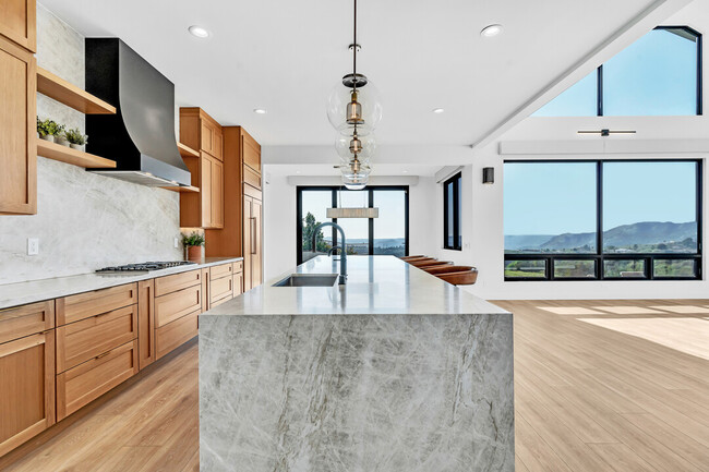 Building Photo - 14692 Ranch Trail Dr