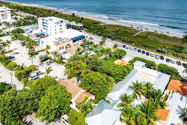 Building Photo - 72 S Ocean Blvd