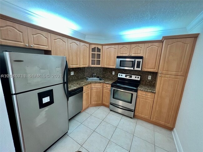Building Photo - 3858 Coral Tree Cir