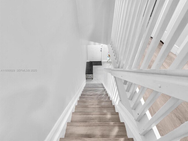 Building Photo - 6747 Sienna Club Dr