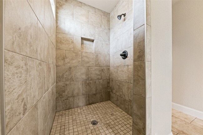 Building Photo - 4904 Ridglea Hills Ct