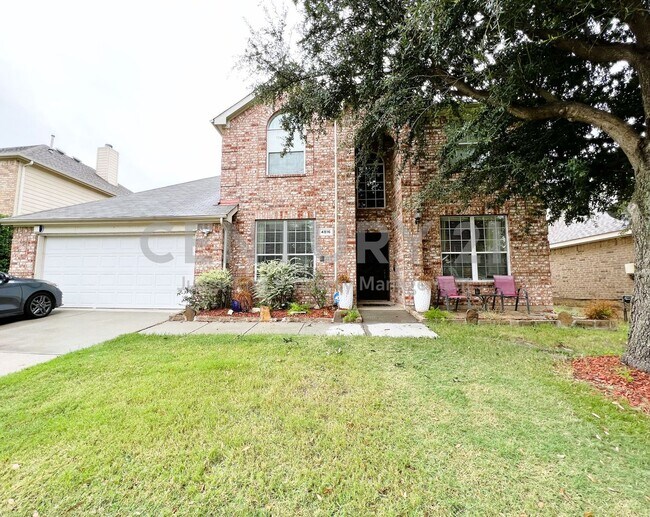 Primary Photo - Fantastic 2-Story 5/3/2 in Fort Worth For ...