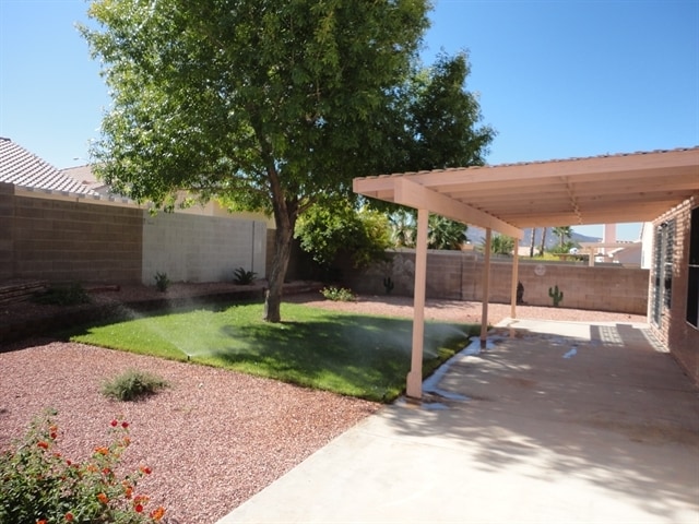 Building Photo - 222 Mariposa Way