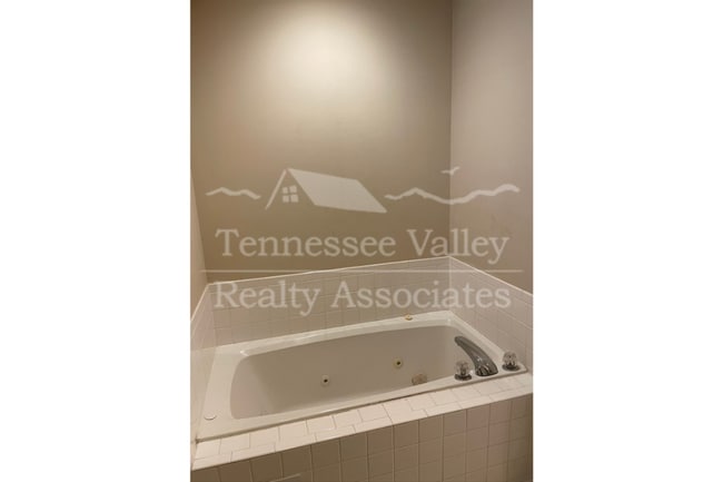 Building Photo - 1513 Mayapple Dr