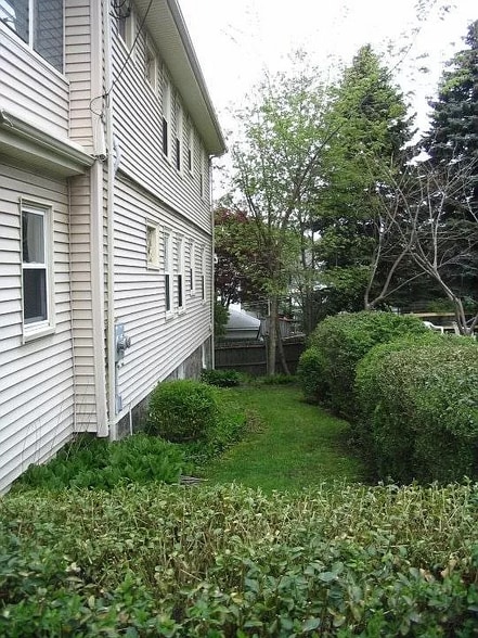 Building Photo - 25 Richie Rd