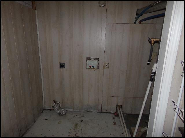 Building Photo - 1504 E 38th St