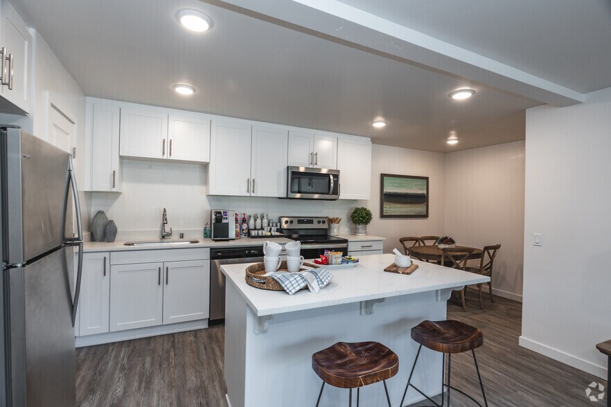 WINDSOR MANOR I 250 Knoll Rd San Marcos CA 92069 Apartment Finder