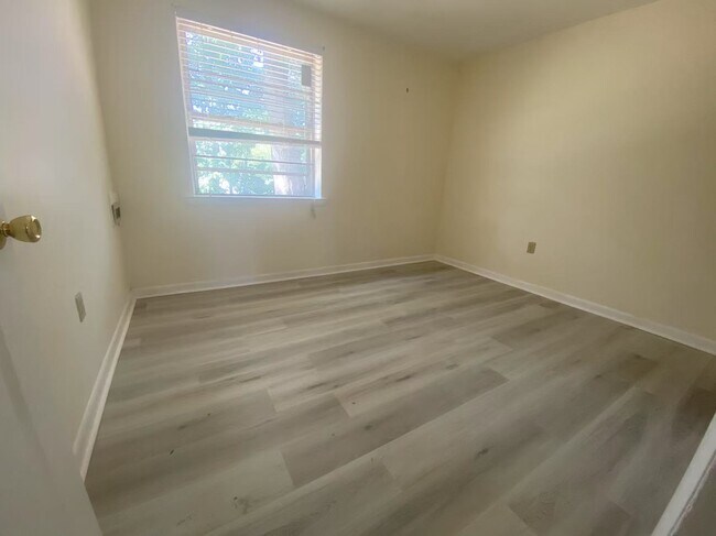 Building Photo - 200 Prince Frederick St