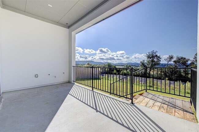 Building Photo - 8604 Pine Muhly Dr