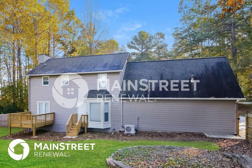 Building Photo - 2699 Douglas Ct