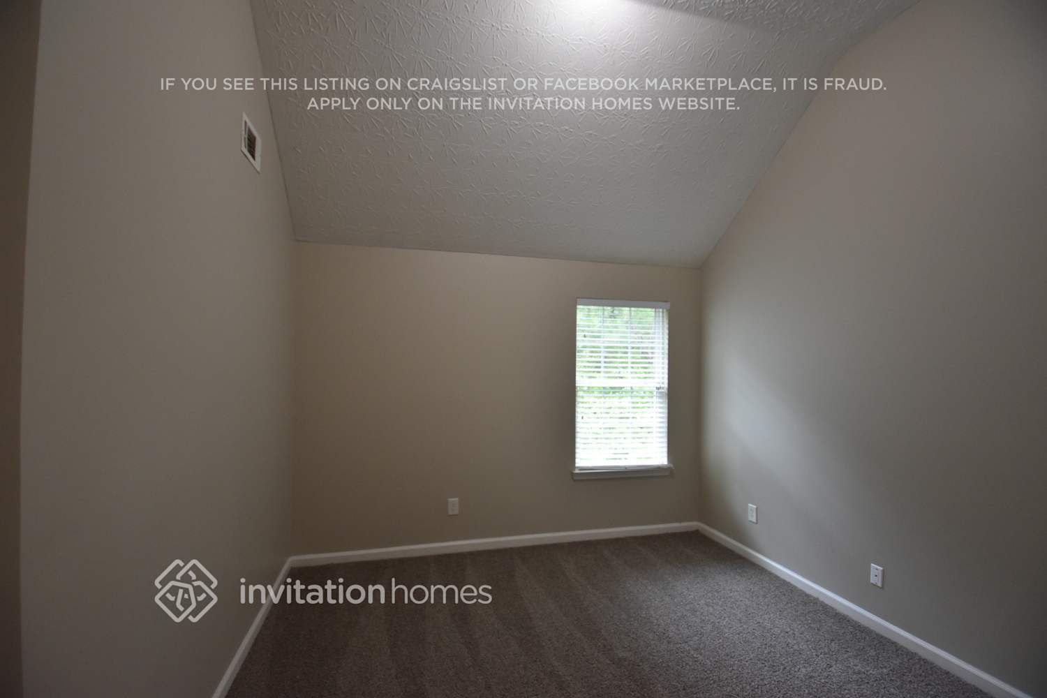 Building Photo - 2600 Austin Ridge Dr NE