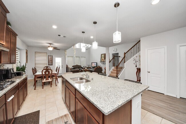 Building Photo - 3512 Jasperstone Ln