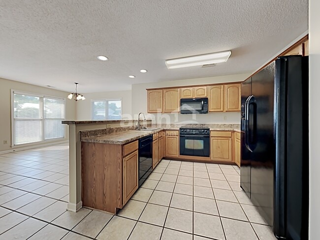 Building Photo - 5005 Bristol Woods