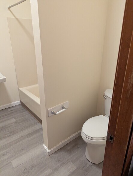 Building Photo - 12 Miles St