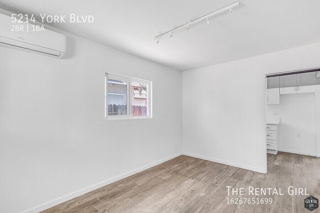 Building Photo - 5214 York Blvd