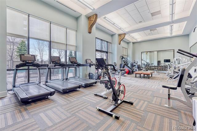 Building Photo - 5455 Landmark Pl