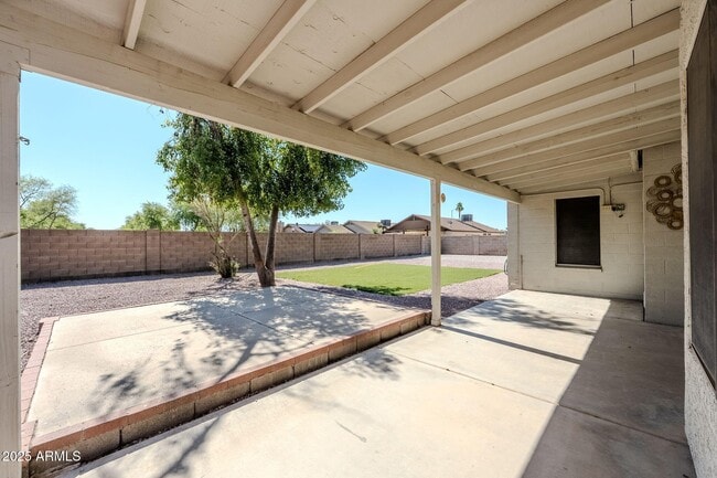 Building Photo - 8713 N 109th Ave
