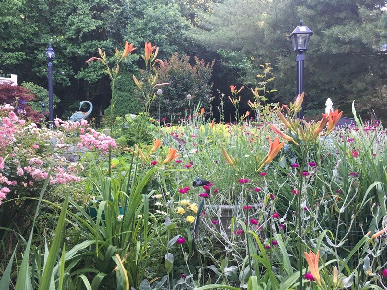 Building Photo - 60 Park Ave